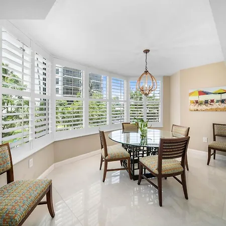 Luxury Beach Front Resort Fort Myers Beach Exterior photo